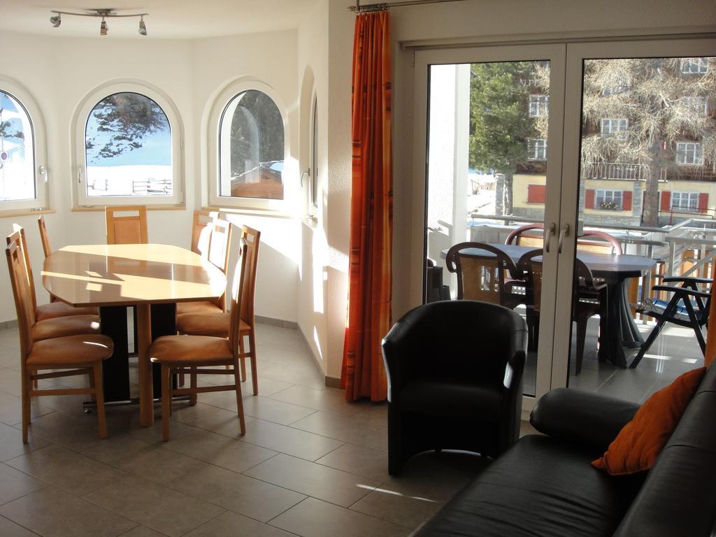 Haus Alpenstern Apartment Saas-Grund Phòng bức ảnh